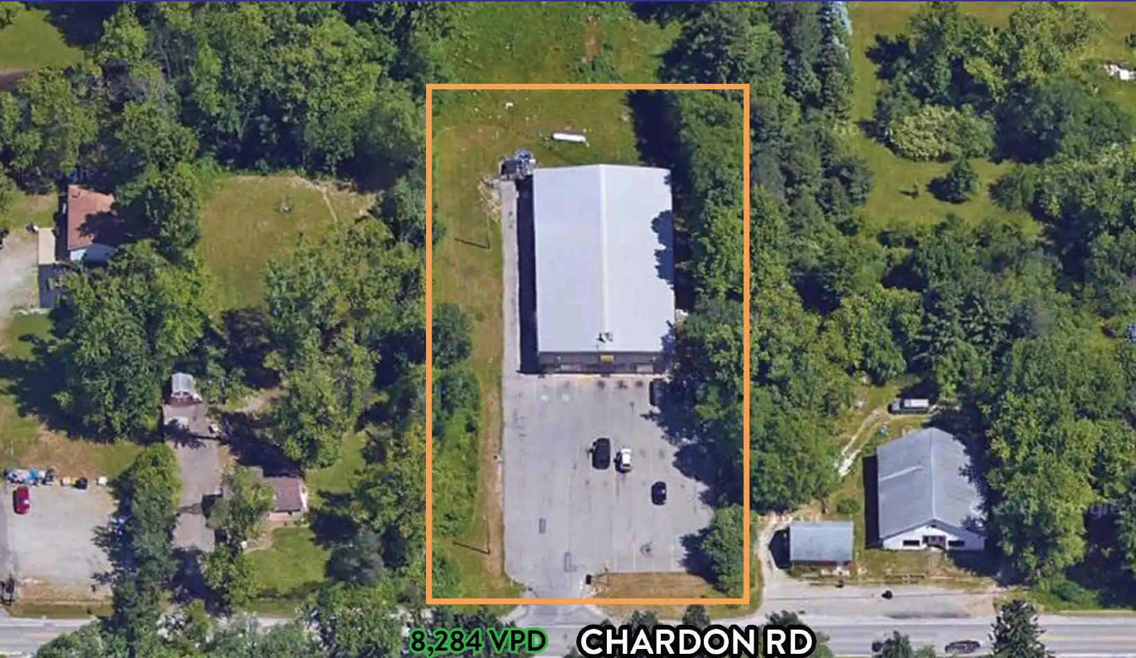 11180Chardon-Building